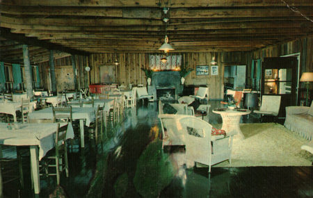 Postcard of Franklin Lodge and Golf Course